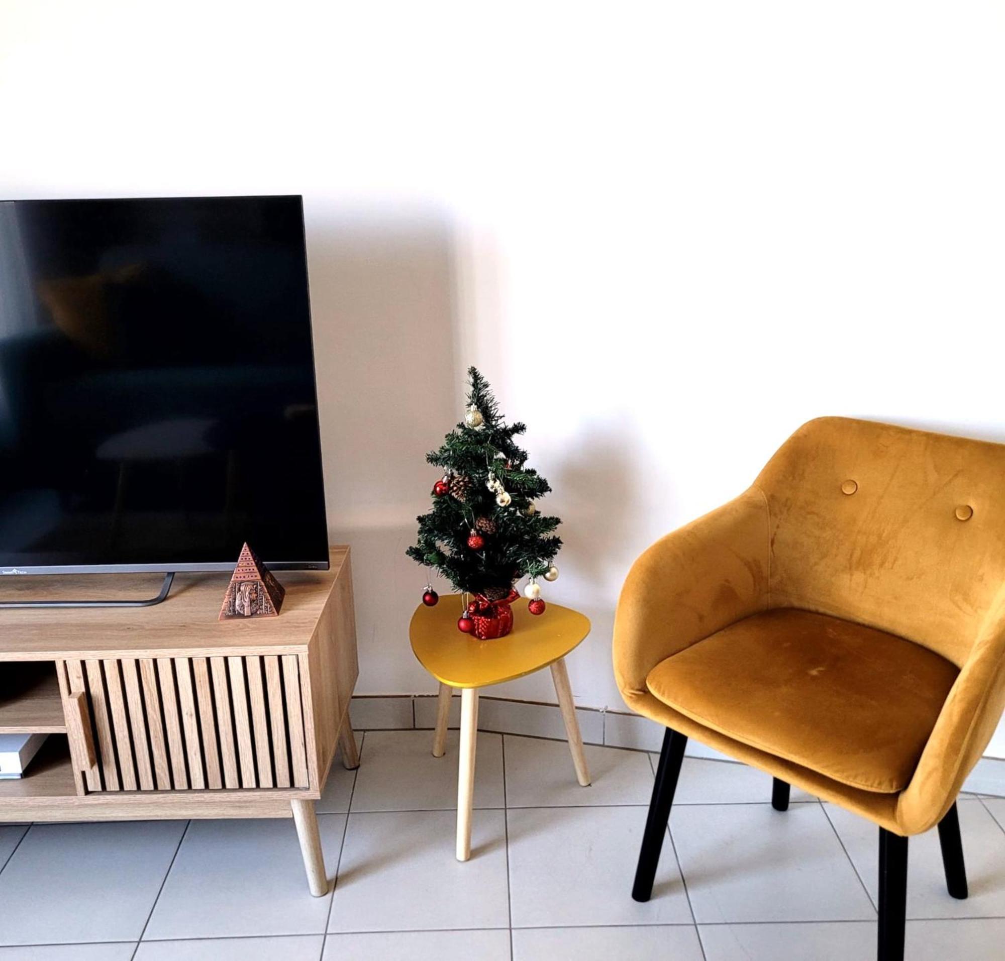 Superbe Appartement ,Proche De Paris, Dans Residence Privee , Ideal Familles, Parking Et Wifi Gratuits! ! ! Vitry-sur-Seine Zewnętrze zdjęcie